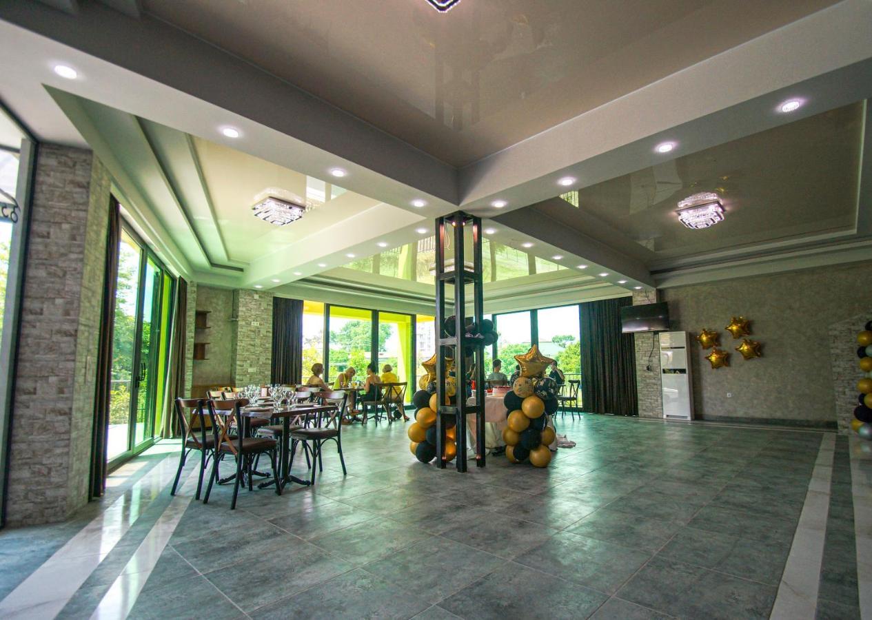 Delta Hotel Уреки Экстерьер фото