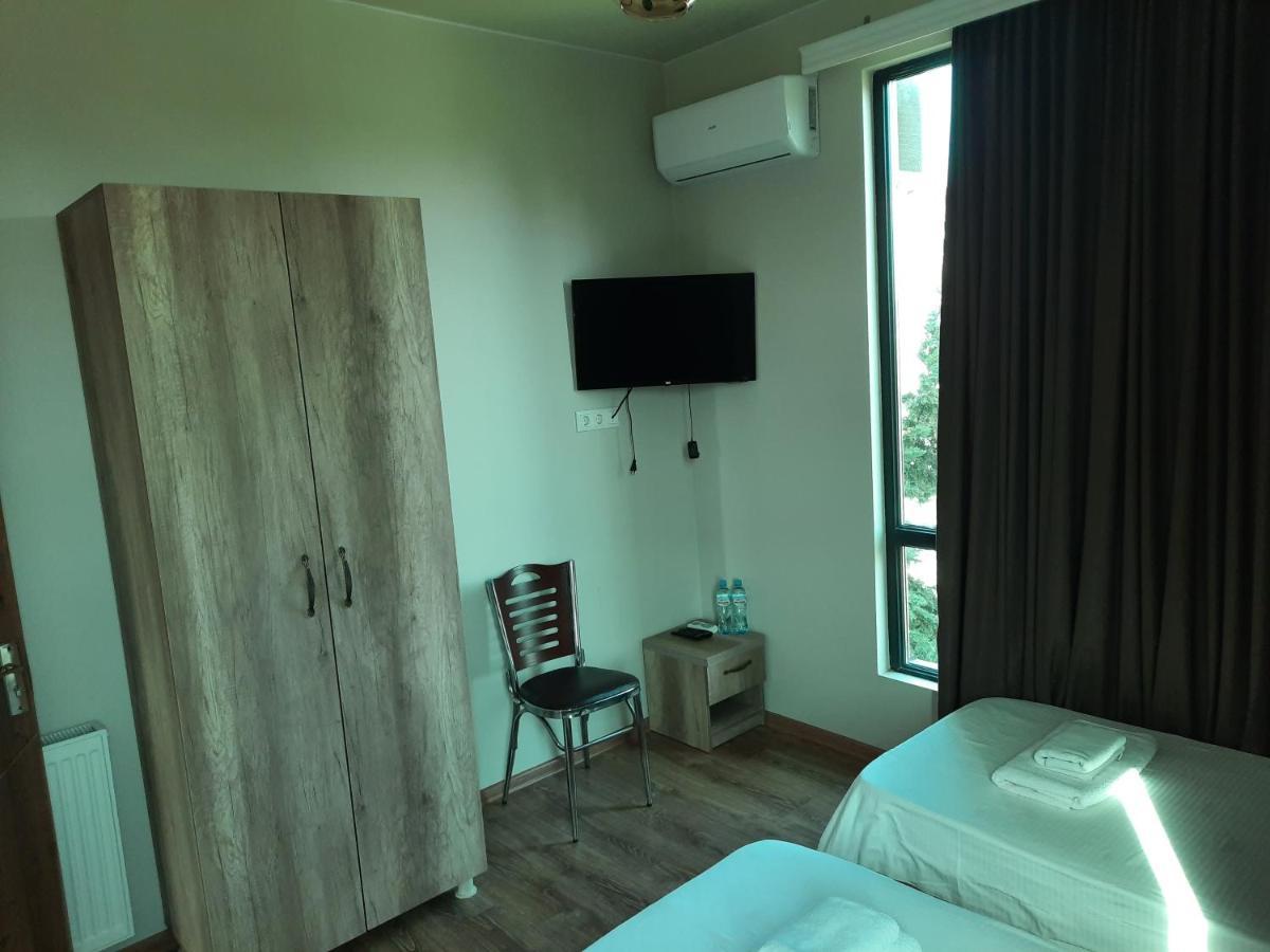 Delta Hotel Уреки Экстерьер фото